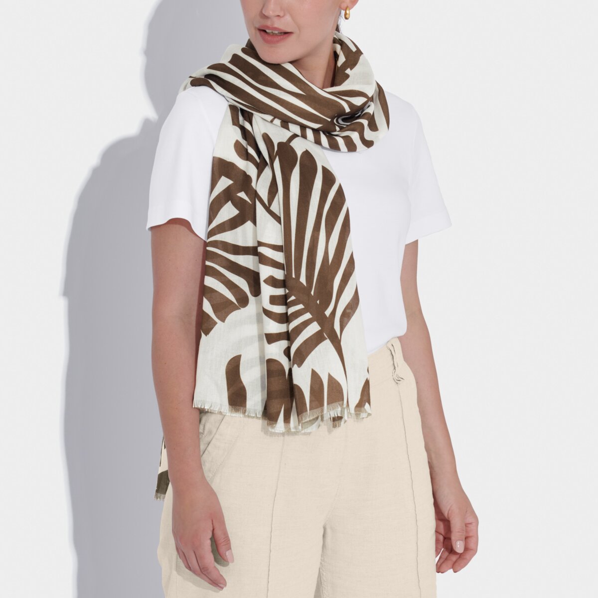 PRINTED SCARF | TROPICAL LEAF